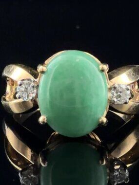 Estate 14K Yellow Gold Jadeite Jade Diamond Ring Oval Cabochon Size 6